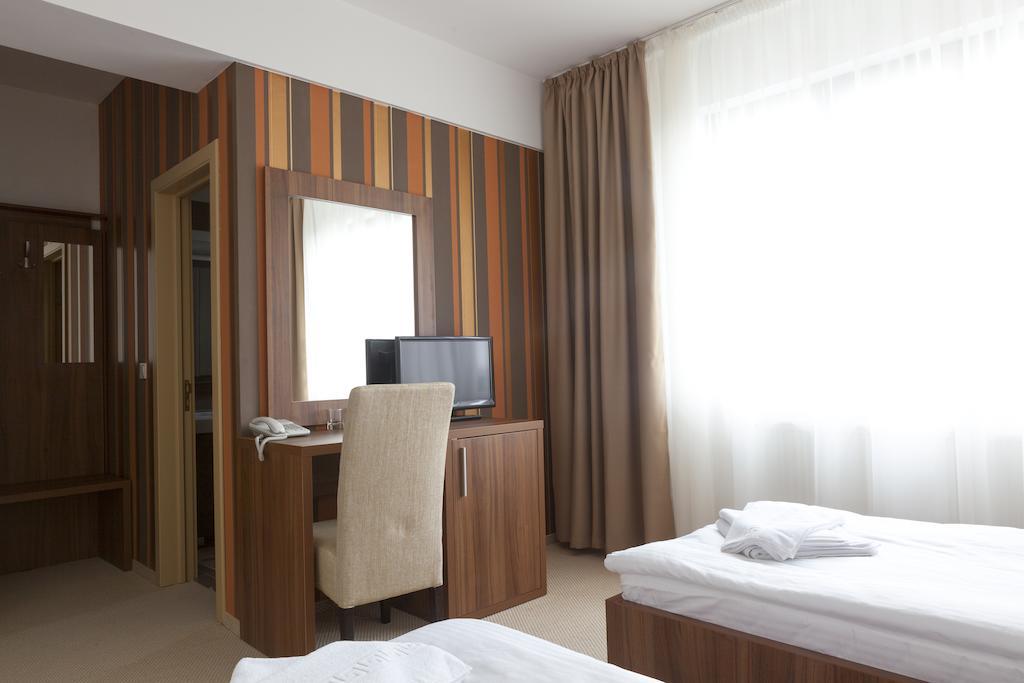 Hotel Mariss Alba Iulia Ruang foto